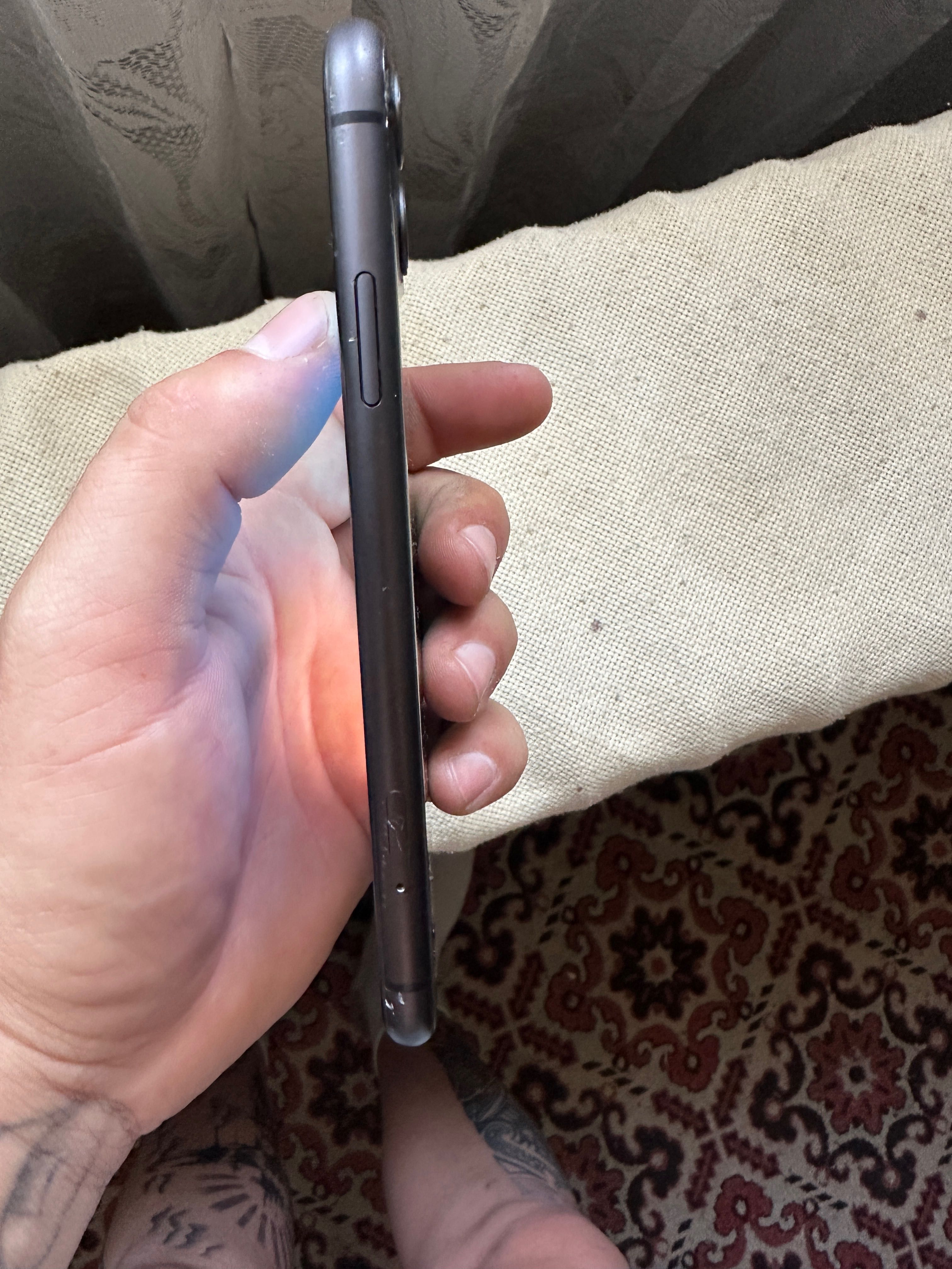 Iphone 11 90% Battery ЛИЧНО ПРЕДАВАНЕ!