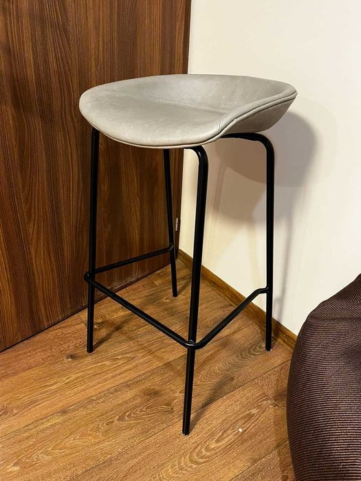 Бар столове - 2 бр