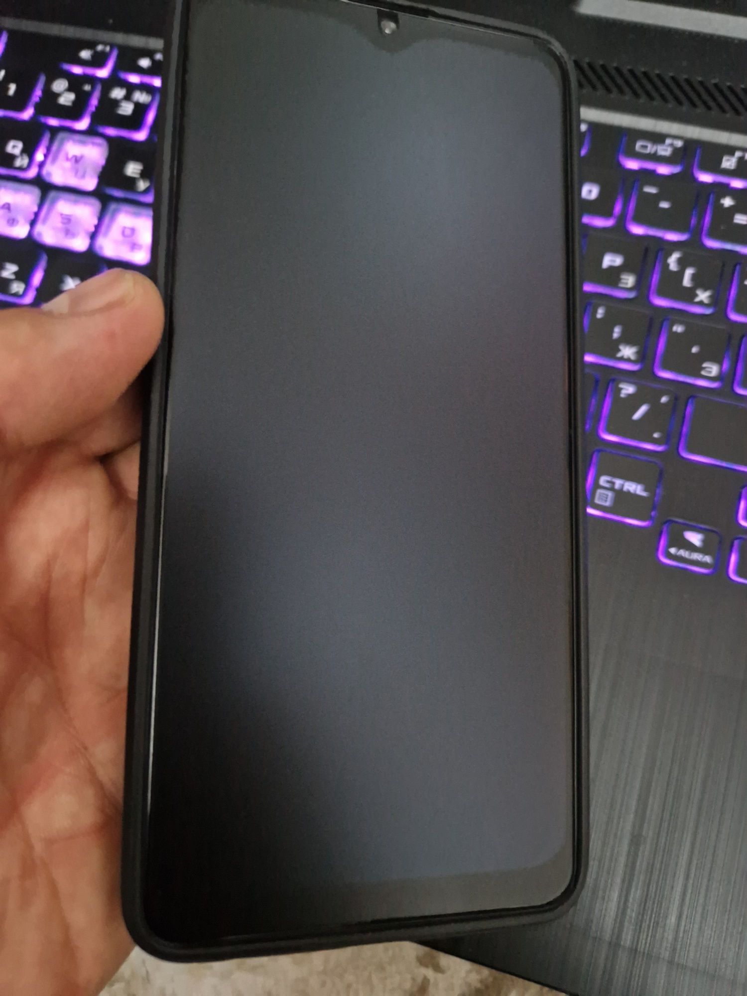 Samsung A32 64 Гб  чёрный цвет в отличном состоянии