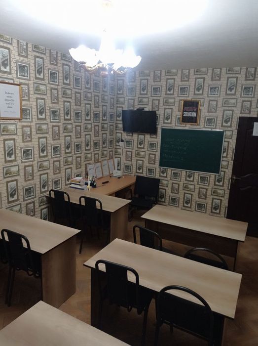 Продам квартиру переделанная под учебный центр