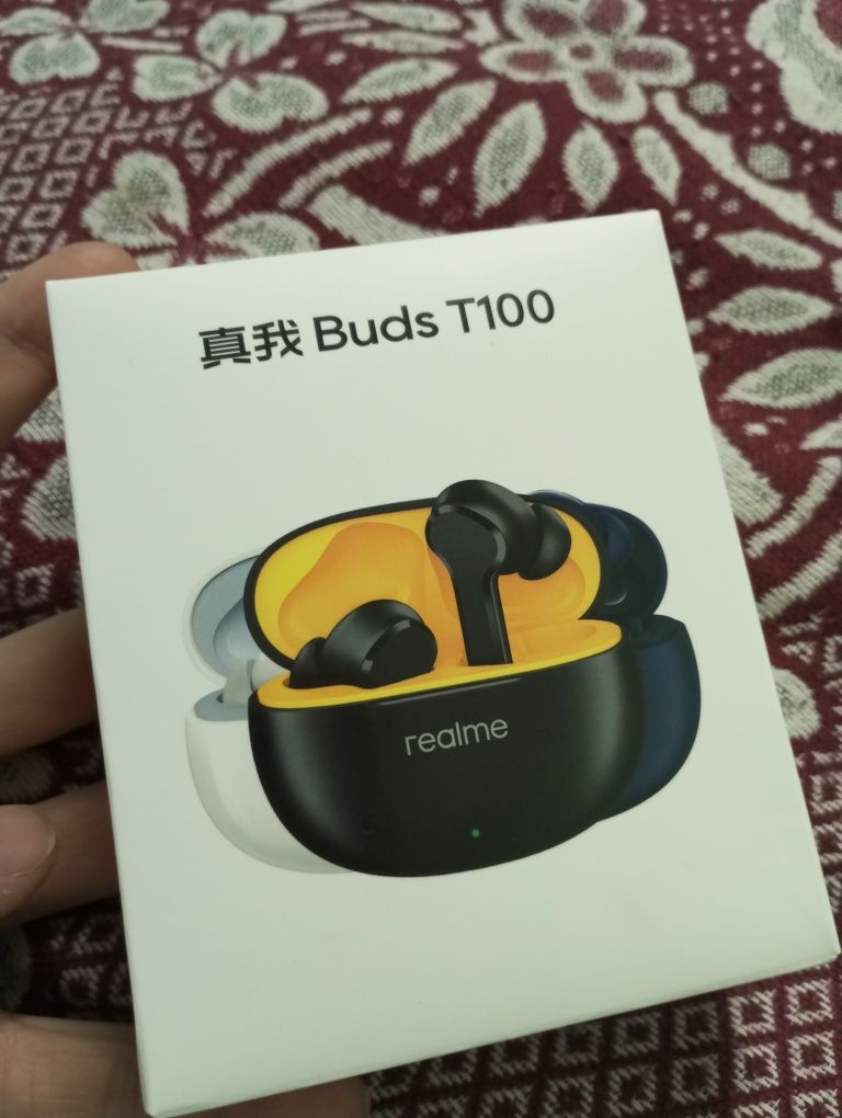 Realme (Buds T100)