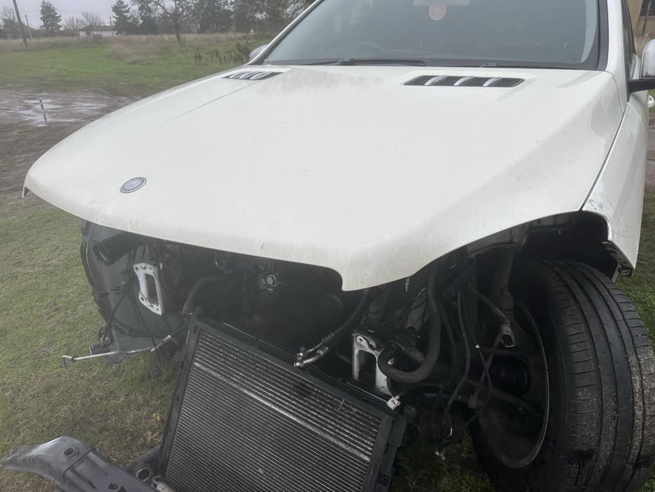 Преден капак Mercedes benz ML W166 мерцедес мл в166 preden kapak