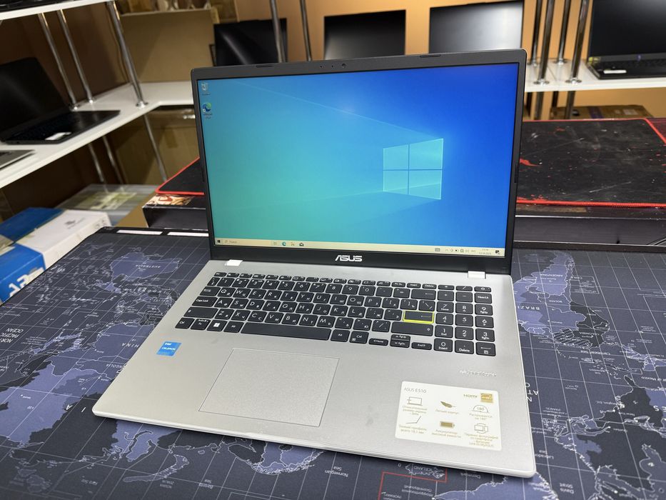 Asus Vivobook E510 Celeron N4500/8Gb/256Gb