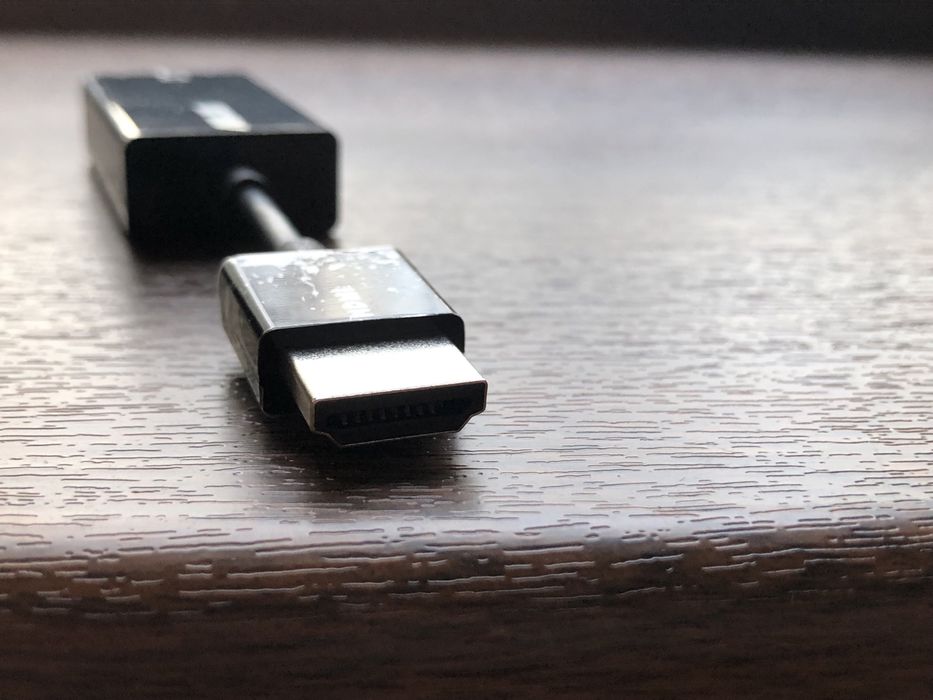 Adaptor Asus HDMI to VGA