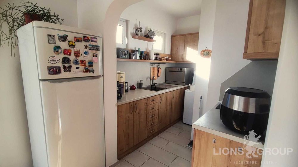 Продава се Четиристаен апартамент в Варна, Гръцка махала - 104 кв.м за 3366 €/кв.м - Снимка #3