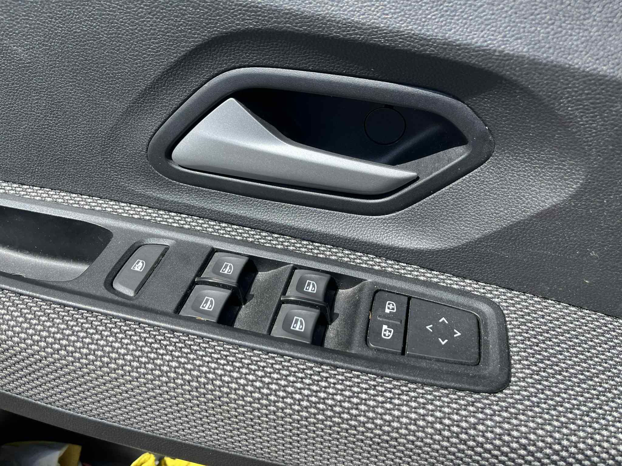 Dacia Logan 3 2023 alb, GARANTIE activa Benzina+GPL