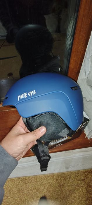 Шлем новый L размер 58-61