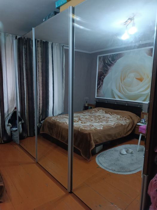 Продам шкаф купе