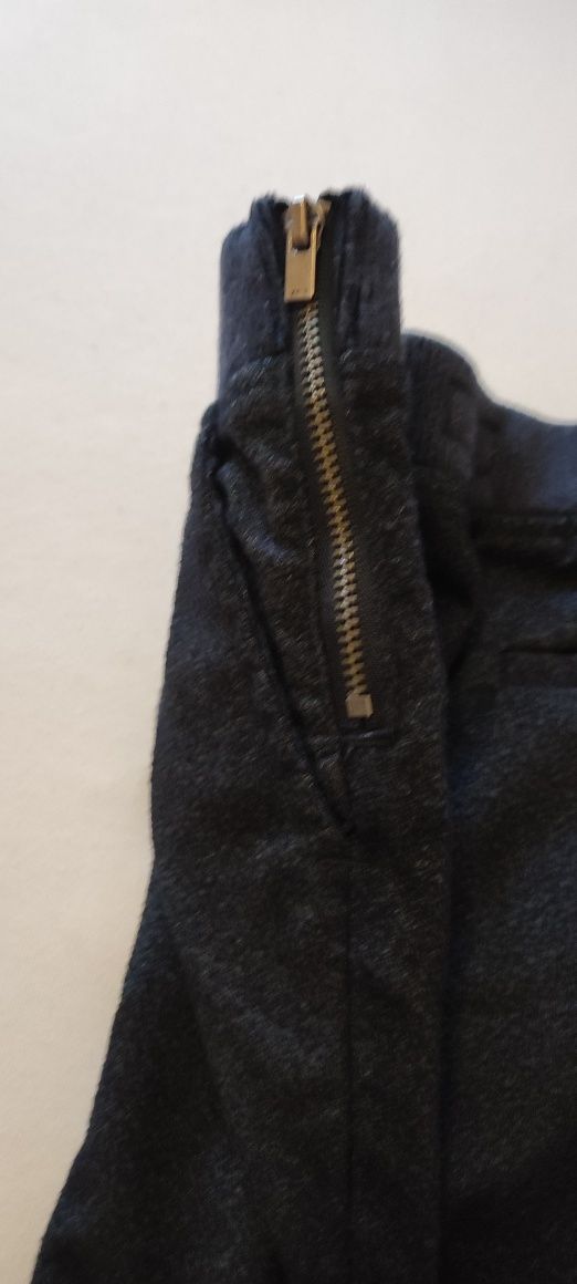Официален панталон на Zara kids за 110 см