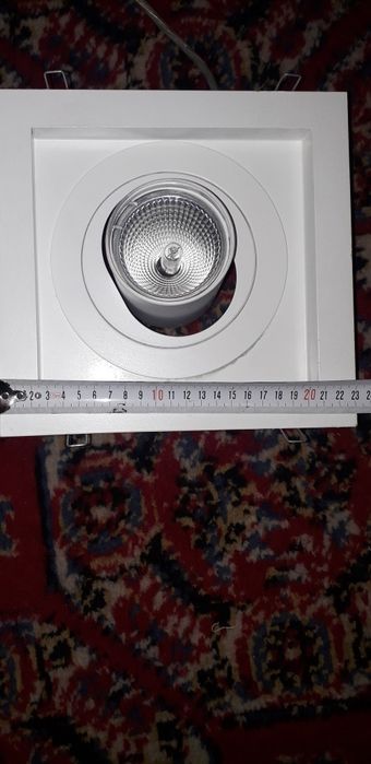 Lampă halogen incastrabila