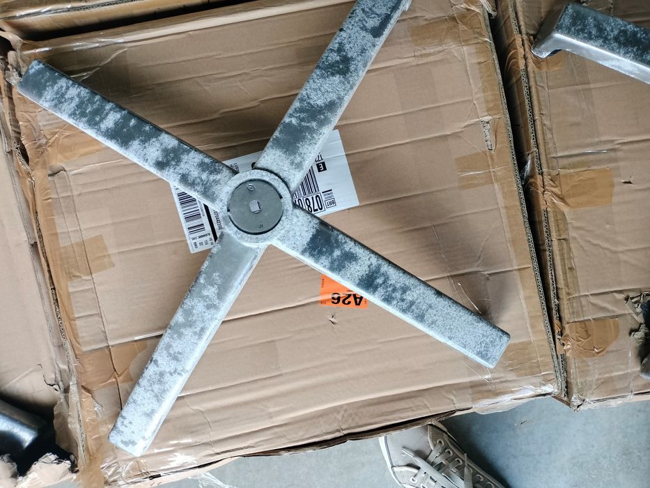 Picior metalic /Picior masa central