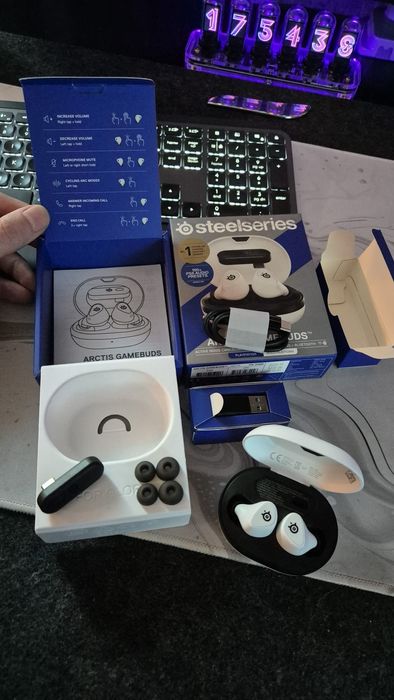 Casti gaming wireless in-ear SteelSeries Arctis GameBuds