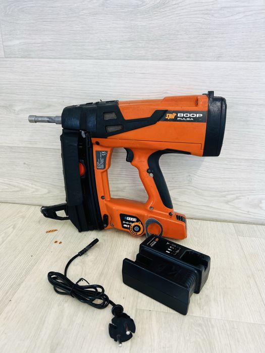 Spit pulsa 800 P pistol batut cuie beton metal