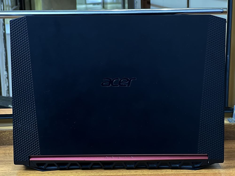 Acer nitro i5-9300 | Ram 8gb | SSD 512gb | GTX 1050 ErNur Ломбард