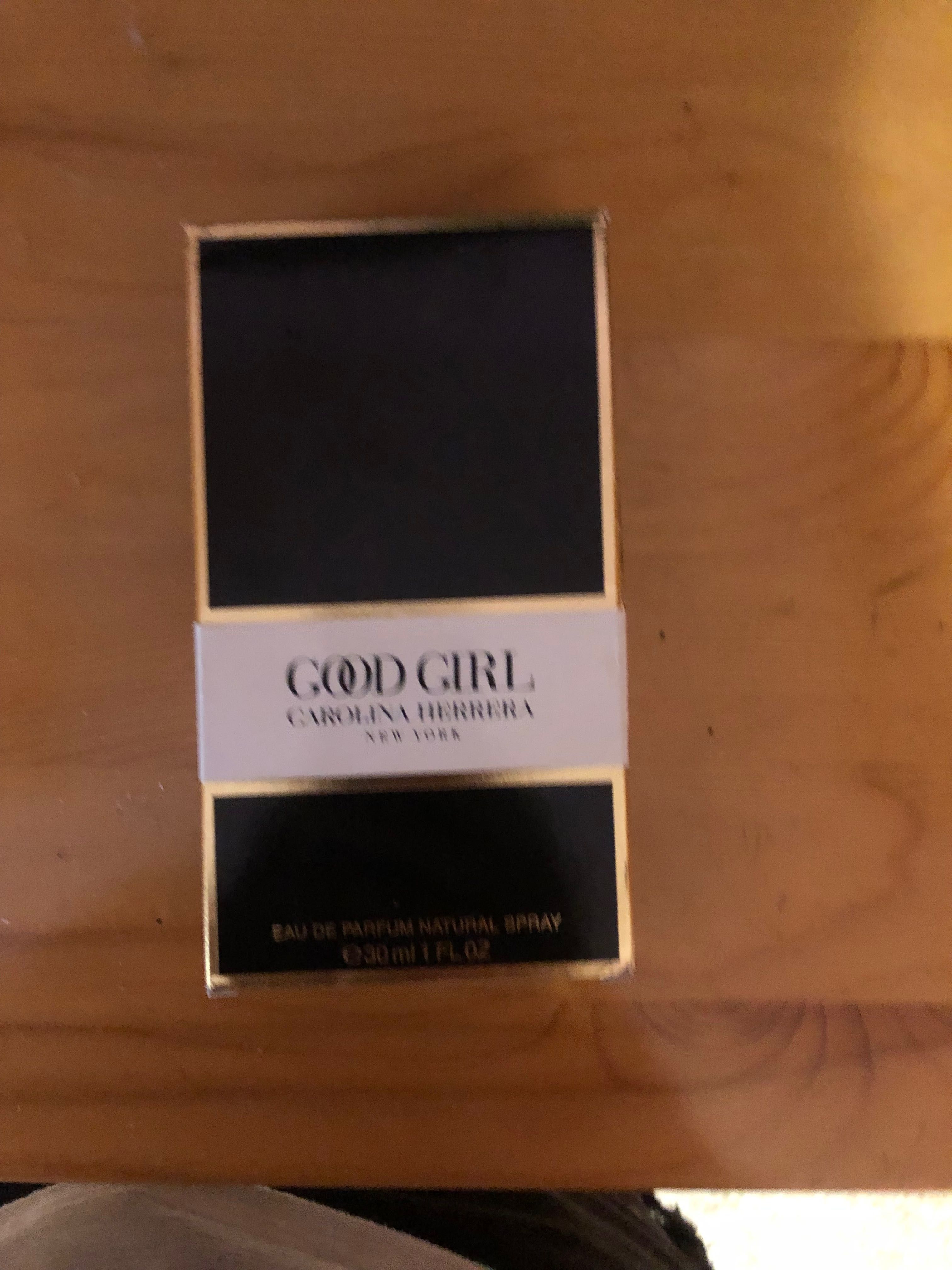 Парфюм Carolina Hererra good girl