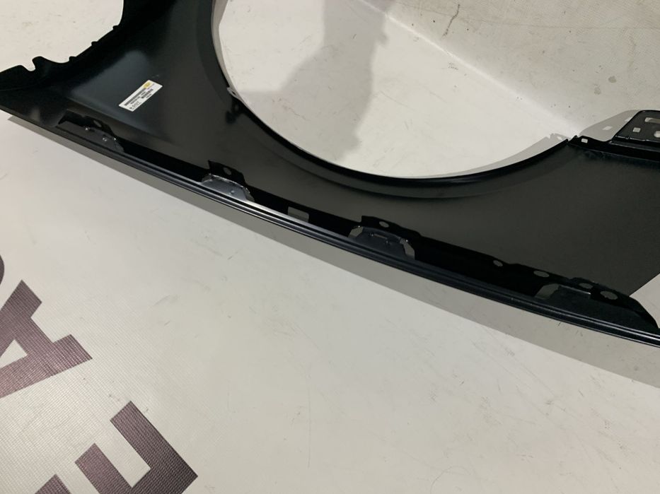 Aripa dreapta fata VW Passat B6, 2005, 2006, 2007, 2008, 2009, 2010. IN STOC