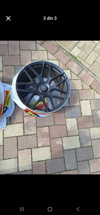 Vând jante originale Mercedes AMG