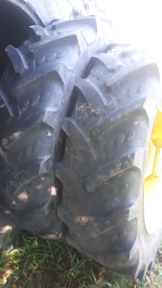 Anvelope cu jenti 320/85R28 12,4