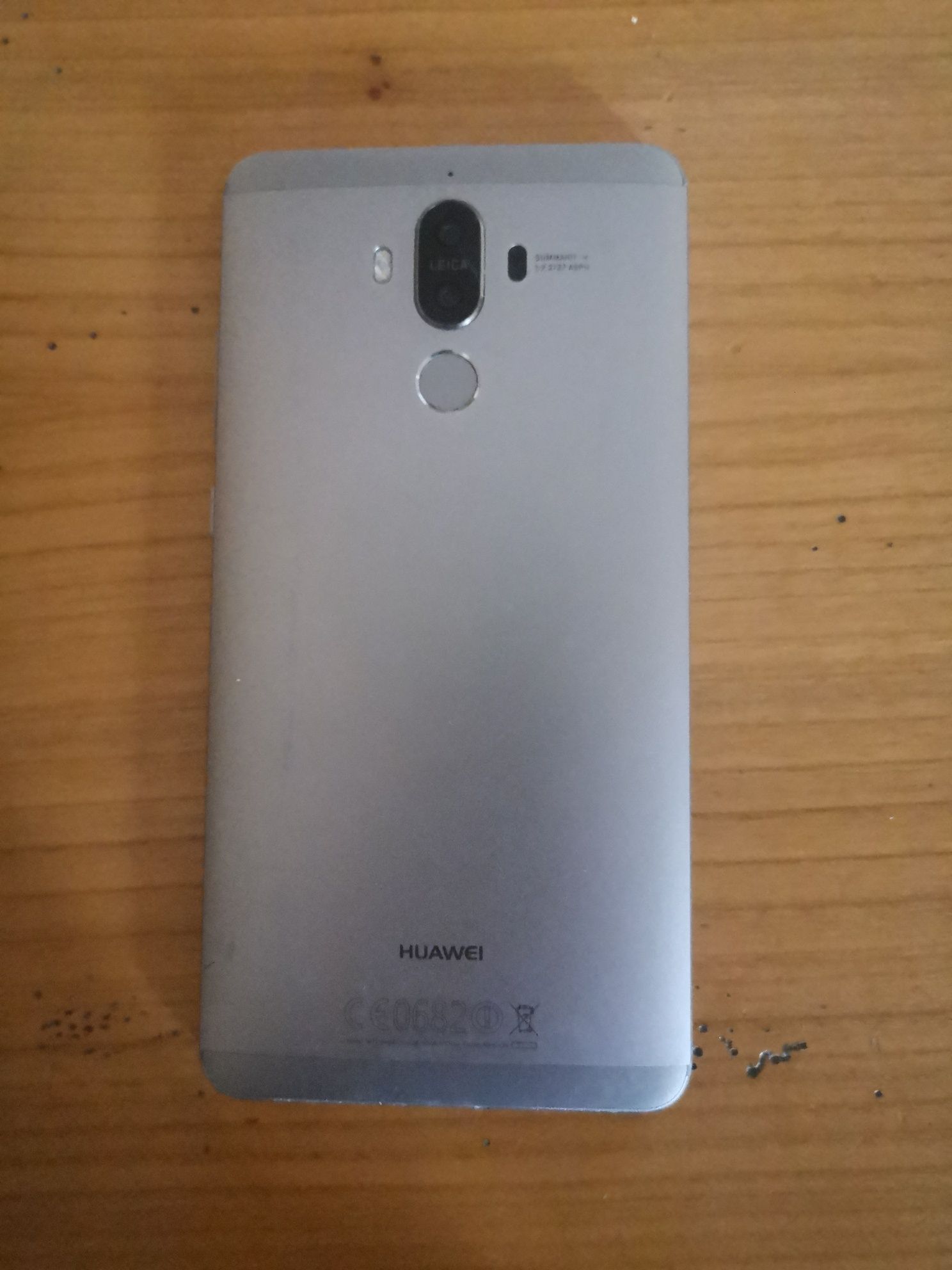 Huawei Mate 9 продам