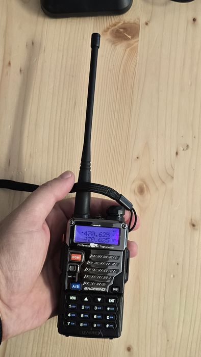Statie walkie-talkie Baofeng uv-5re