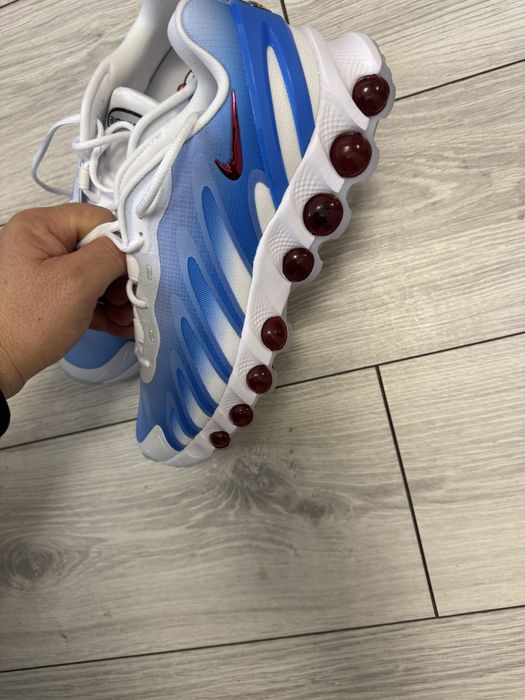 Adidasi nike Dn nr 42.5