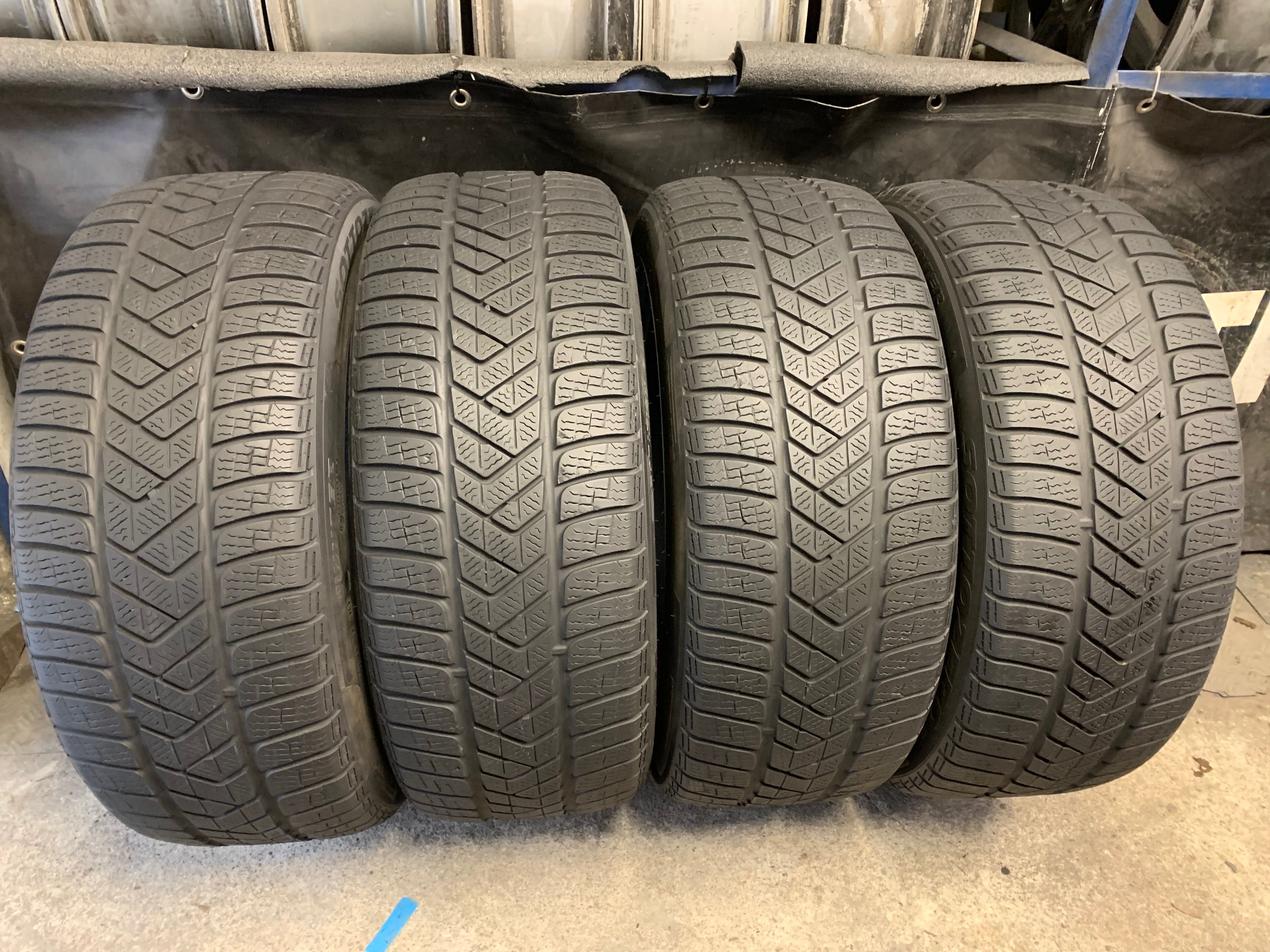 245 45 19, Зимни гуми, Pirelli SottoZero3, 4 броя