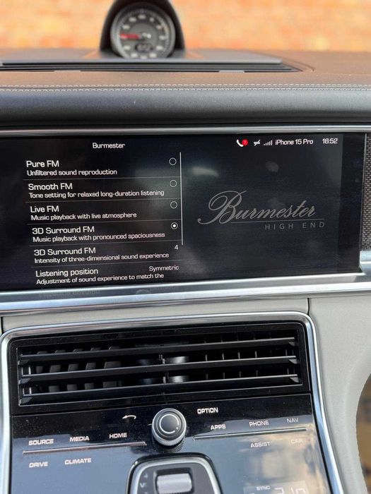 Porsche Panamera 4S - GARANTIE !!!