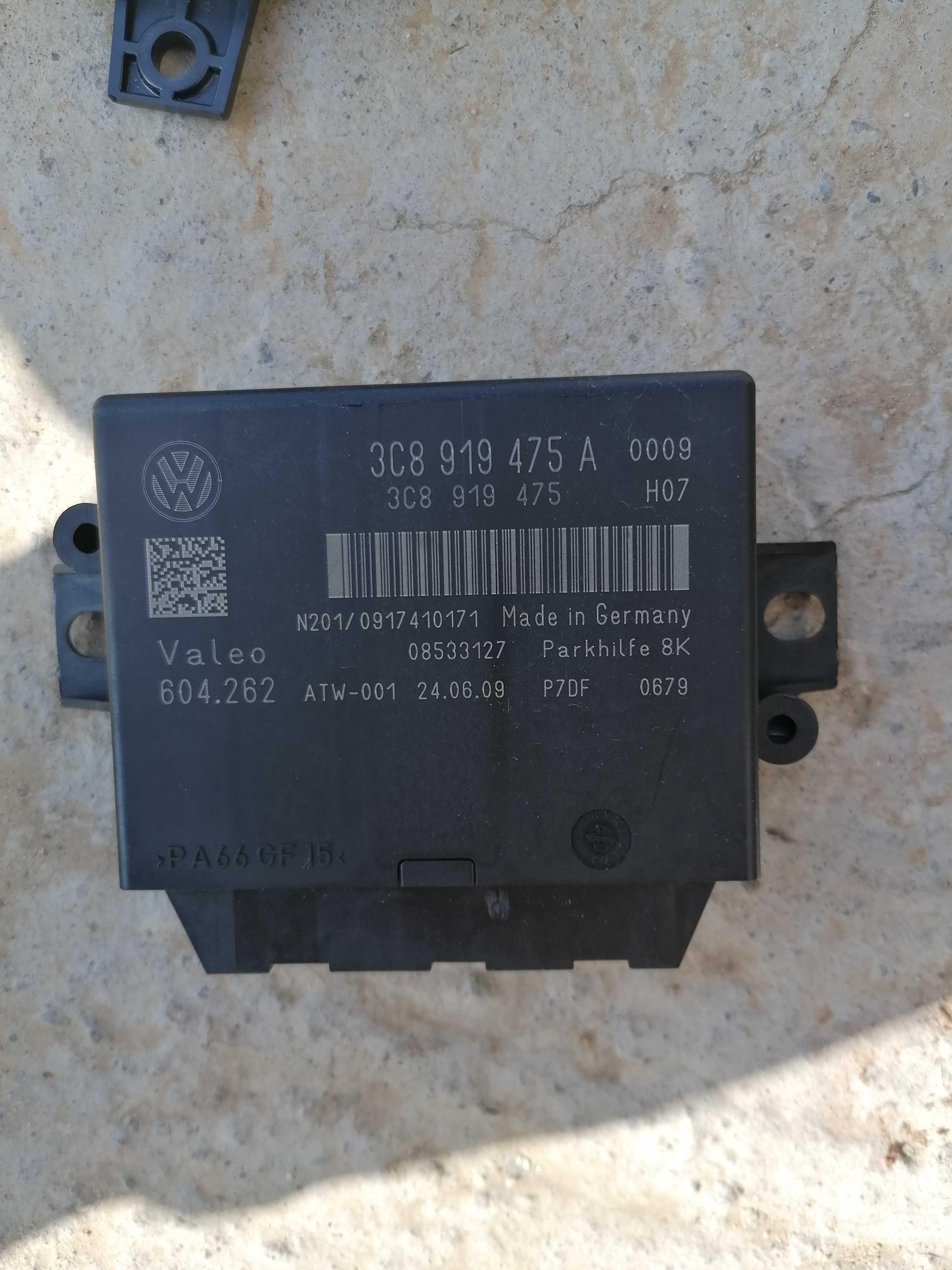 Calculator senzori de parcare passat cc
