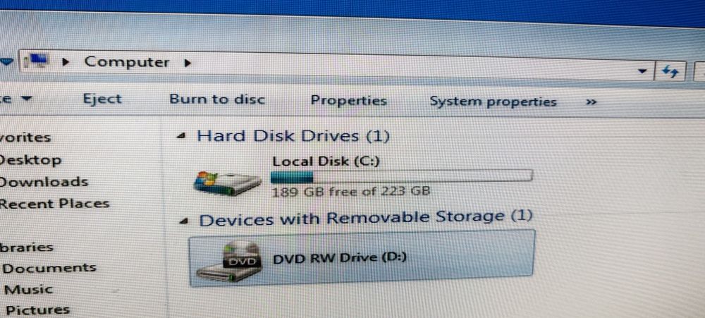 Calculator LENOVO I5 Generatia 2. 12GB/RAM. HDD 240Gb