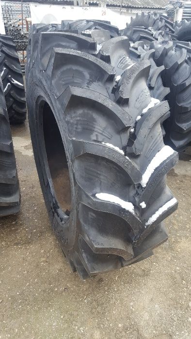 420/85R28 Cauciucuri noi echivalent 16.9R28 radiale rezistente OZKA