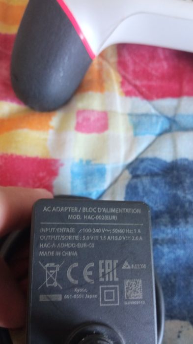 Vând Nintendo Switch Lite URGENT