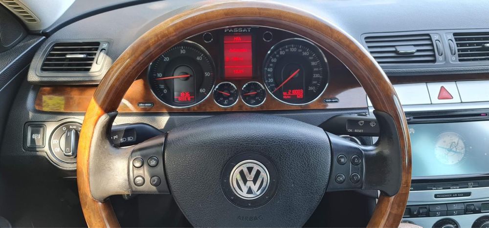 Volkswagen Passat B6 Sedan