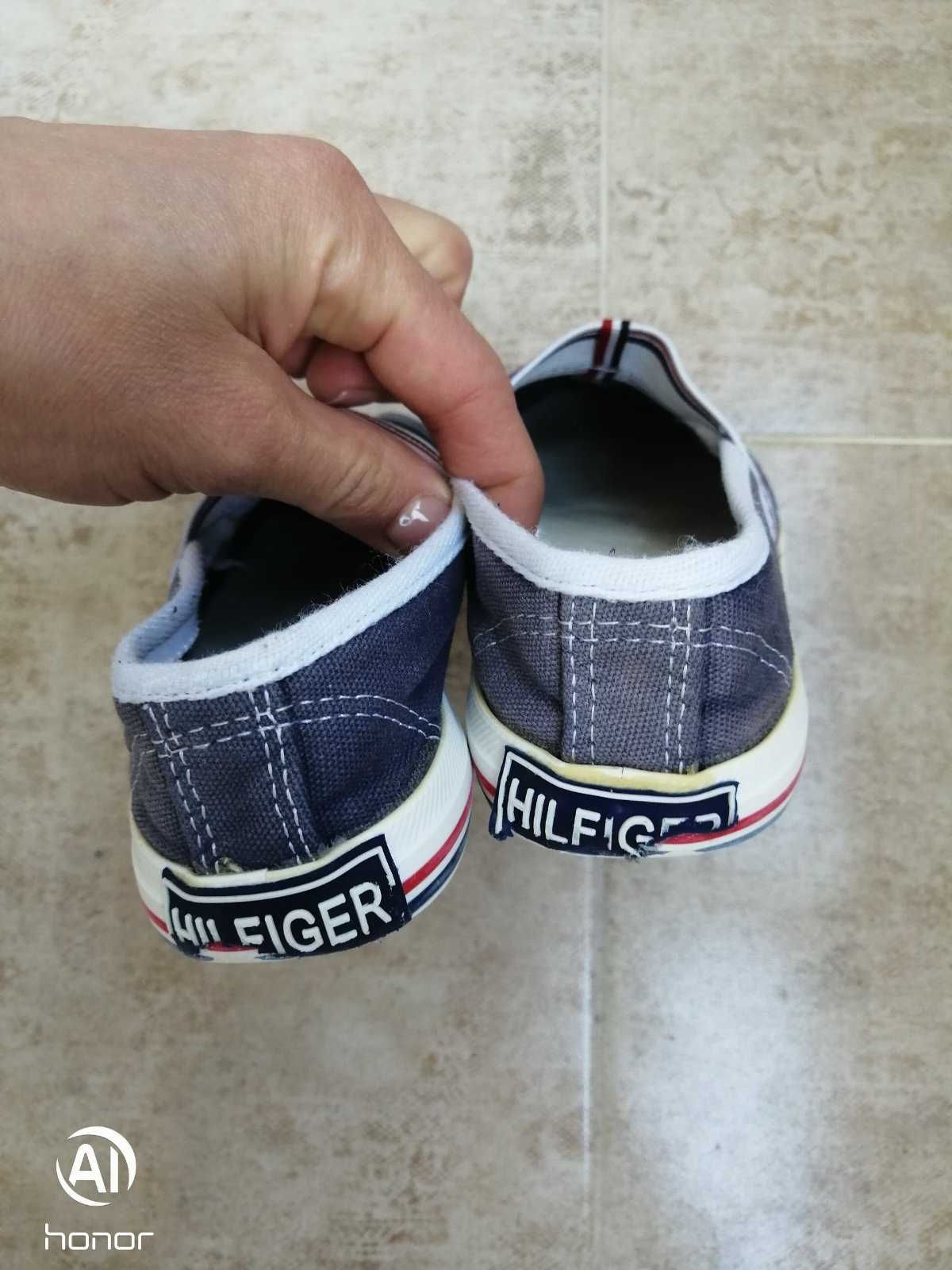 Оригинални детски обувки Tommy hilfiger