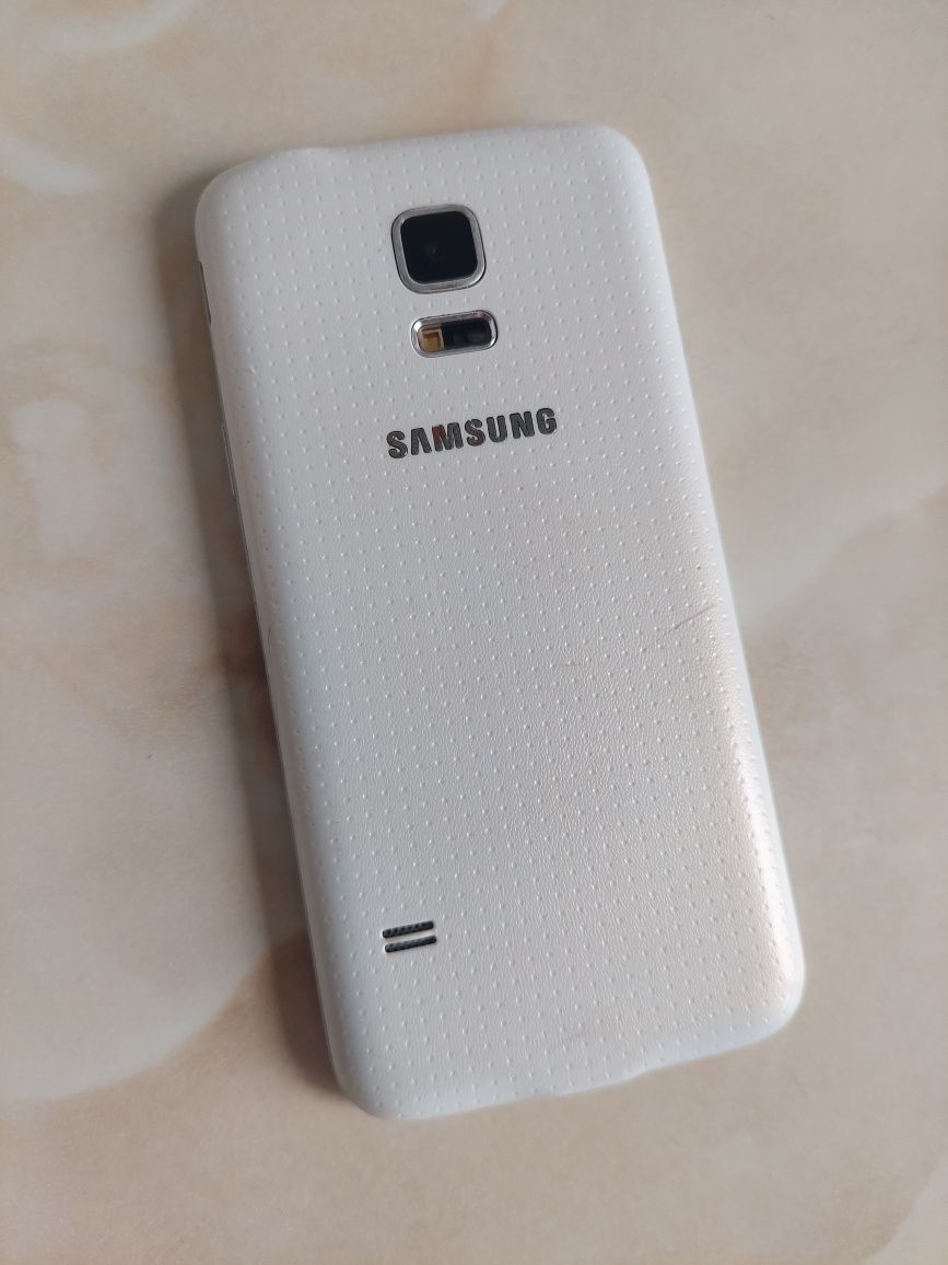 Vând Samsung Galaxy S5 Mini alb, în stare foarte bună //poze reale