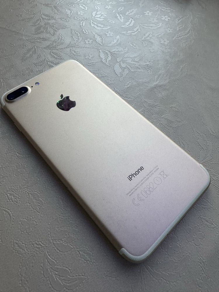iPhone 7 Plus 32 GB