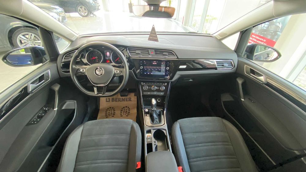VW Touran 1.4 TSI DSG Highline 7 locuri