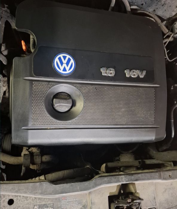 Motor complet Wolswagen Golf 4 1.6 16 V Benzina COD Motor BCB