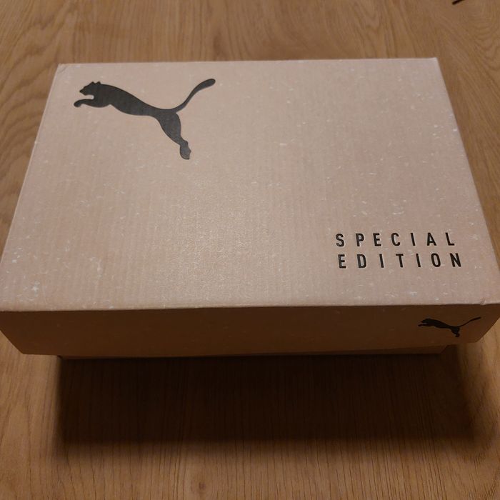 Ghete fotbal Puma King Elite Ultimate L.E FG/AG