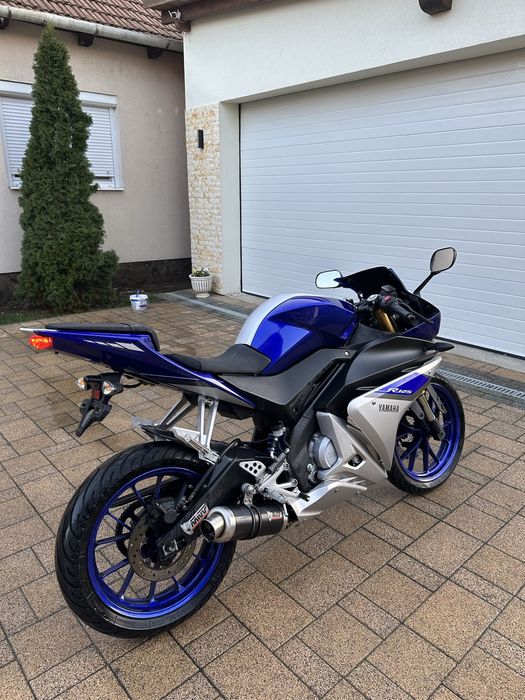 Yamaha YZF R125 2016