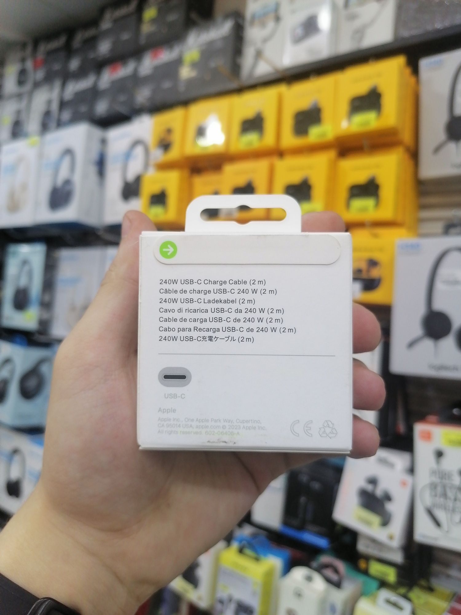 Оригинальный кабель Apple Type-C to Type-c 240w