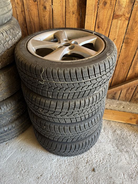 Vand roti hiundai mazda