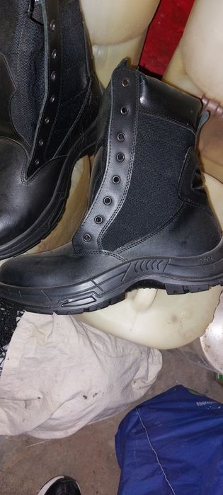 Bocanci militari mărimea 41