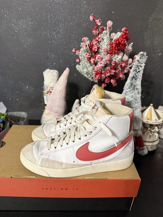Nike Blazer Mid 77