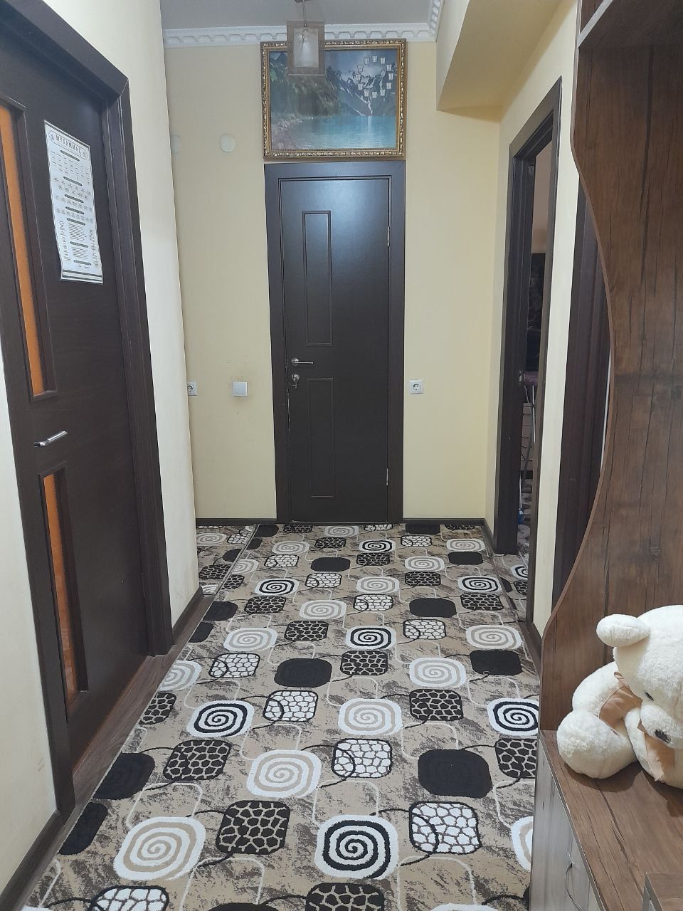 3 honali uy sotiladi Yangihayot tumanida