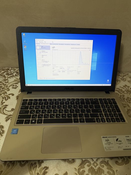 Ноутбук ASUS X540S 4cpu SSD 128 подходит для учёбы работы и онлайн уро