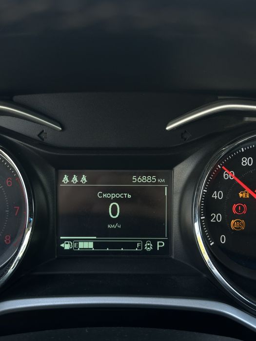 Onix LTZ 4 pozitsiya aftamat 2023 yil benzinda zo'r holatda