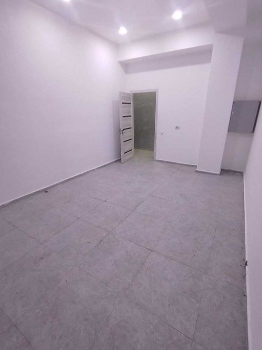 Офис ул.Фаргона йули 2-линия 3-этаж 19 м²  ремонт лифт есть