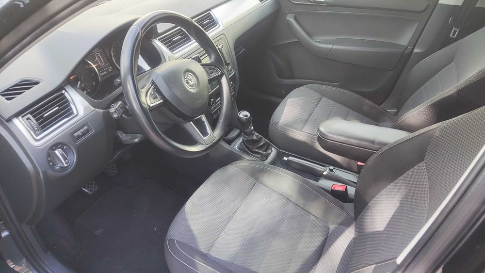 Шкода Рапид 1.2 бензин - 4 цилиндъра