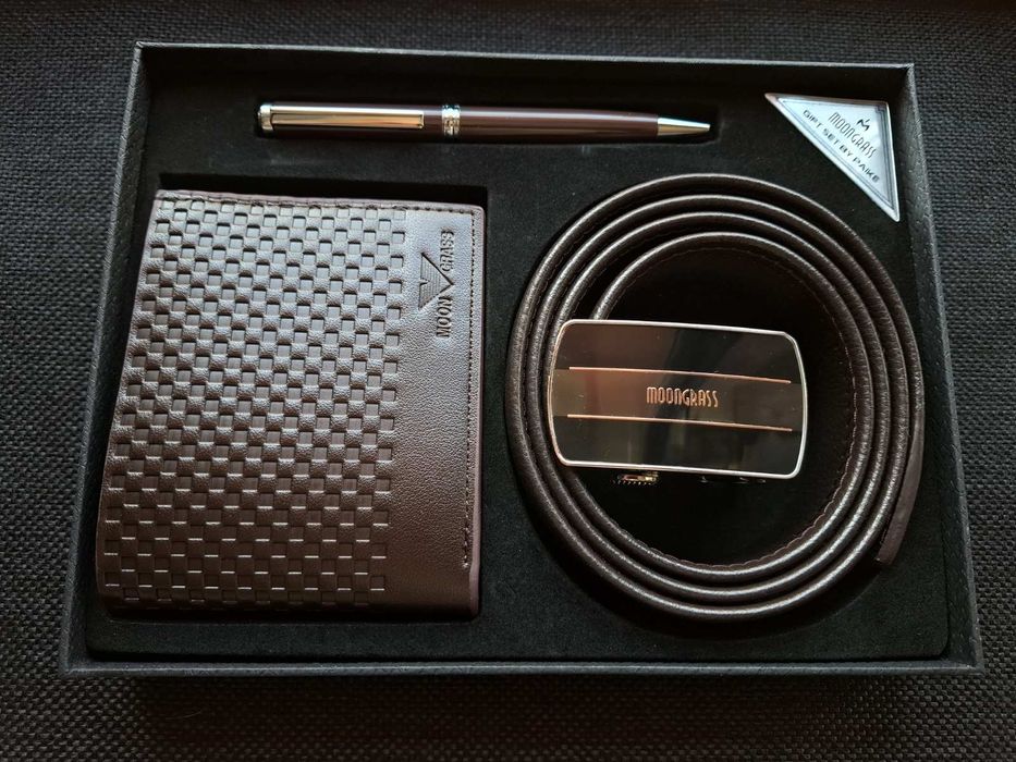 Подаръчен комплект колан,портмоне и химикал Moon Grass  2 цвята