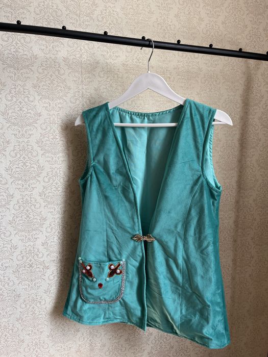 Жилет ручная работа